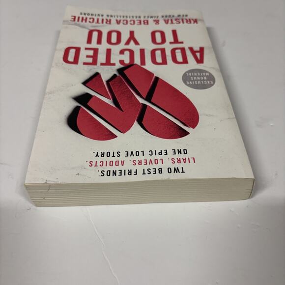 Addicted to You by Krista Ritchie & Becca Ritchie 2022 Nice Condition - Picture 3 of 7